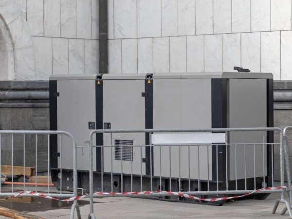 Kelebihan Menggunakan Genset Container untuk Kebutuhan Industri